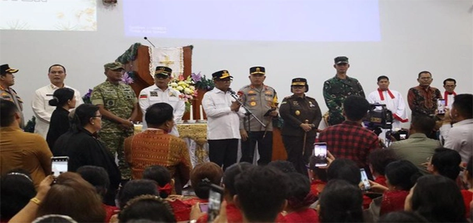 Kapolda Gubernur Banten Pastikan Malam Natal Aman & Tertib