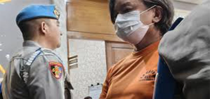 Kronologi Pengakuan Pria Berjaket Ojol Tembak Lansia di Bandung