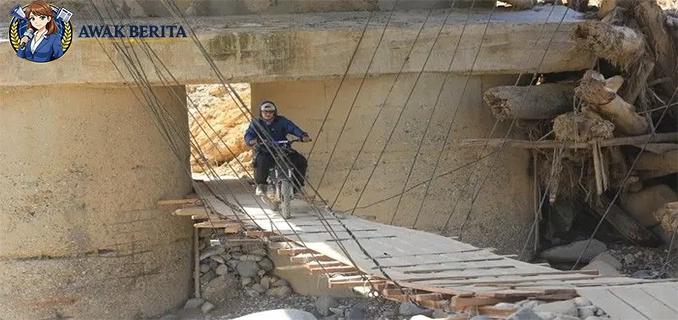 Jembatan Kayu Darurat Akses Vital Warga Terisolir Gayo Lues